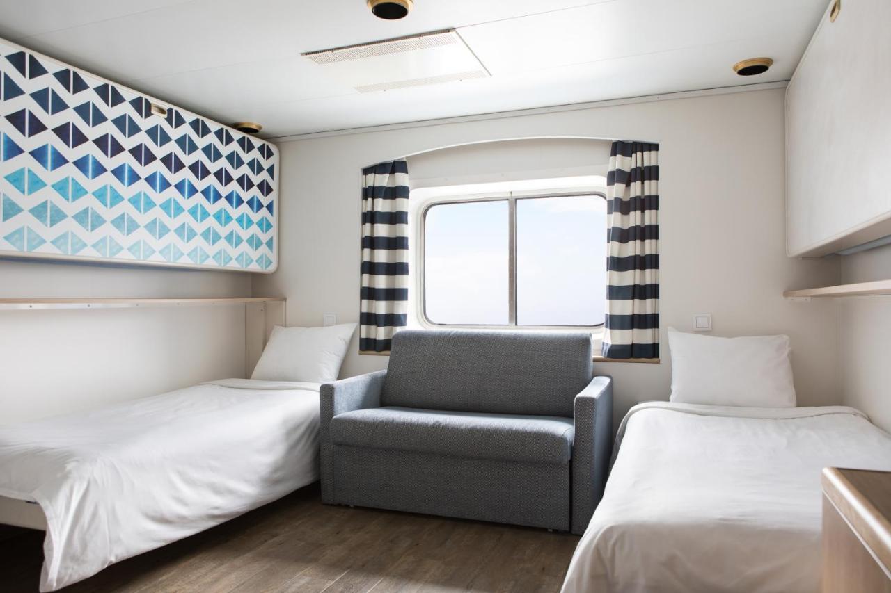Silja Line Ferry - Helsinki To Stockholm Hotel Exterior photo